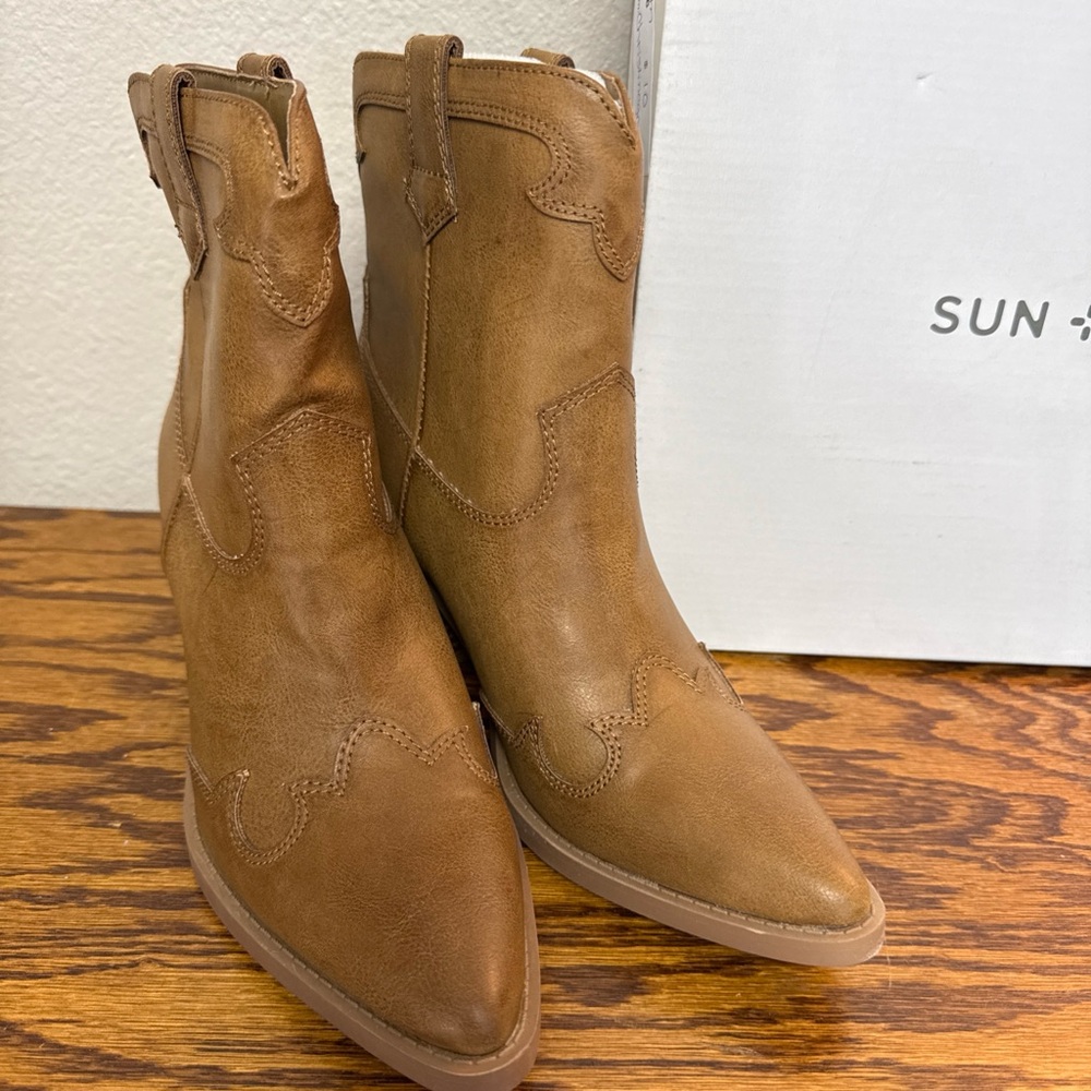 Sun + Stone Brennaa Western Inspired Cowboy Booty Size 5 1/2 M - Picture 2 of 8